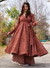 AAYAA 5 Fancy Festive Wear Printed Cotton Silk Kurti With Bottom Collection
